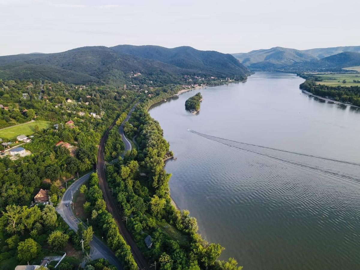 Írófészek Vendégház Zebegény Exterior foto